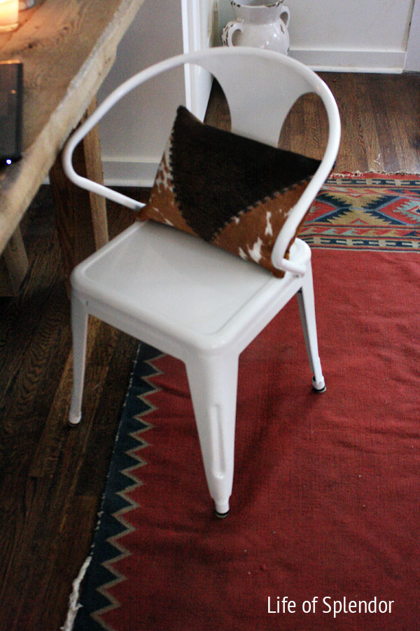 Cowhide-rug-modern-chair