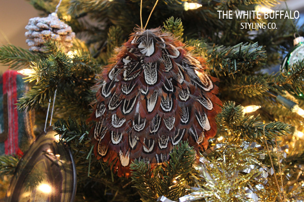FEATHER-ORNAMENT