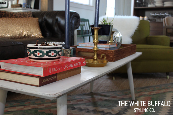 Coffee Table Styling from thewhitebuffalostylingco.com
