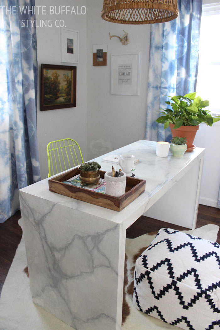 Faux Marble Desk from thewhitebuffalostylingco.com