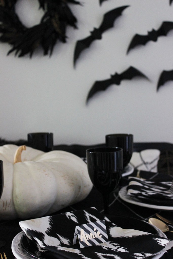 spooky-and-stylish-table