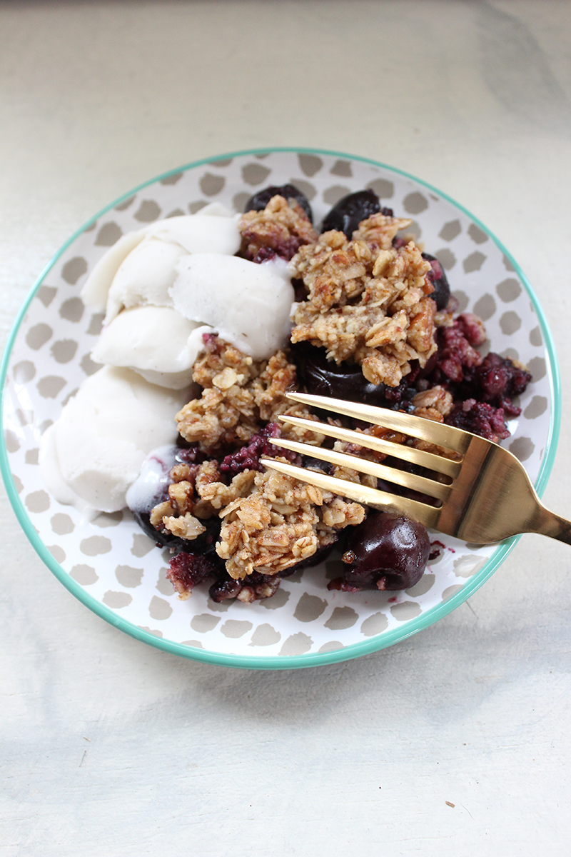 Vegan, gluten-free, paleo cherry crisp. Make it with any fruit and it's so healthy, you can enjoy it for breakfast!